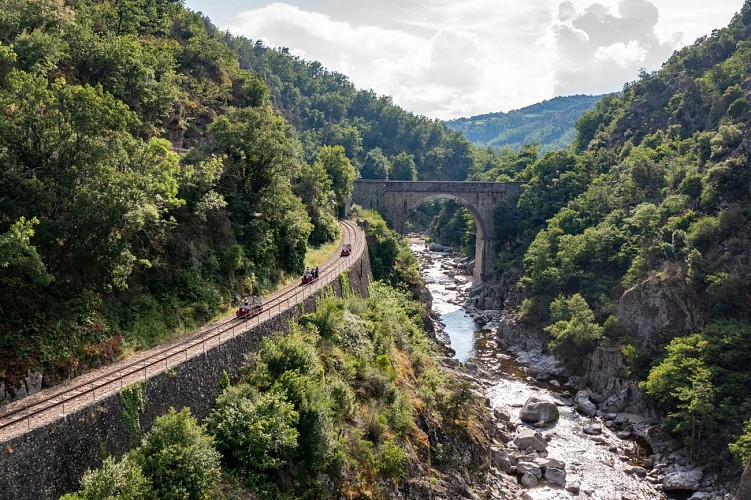 Vélorail des Gorges du Doux