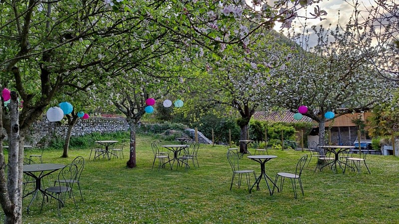 la cour st benoit