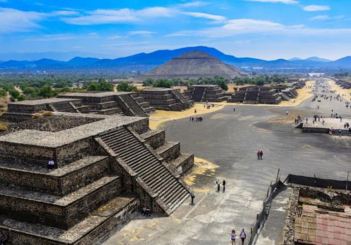 Visite de Teotihuacan au lever du soleil