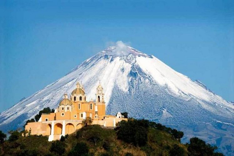 Escursione a Puebla e visita della Grande Piramide di Cholola