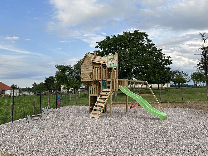 Au Bois Quartois Jeux enfants 