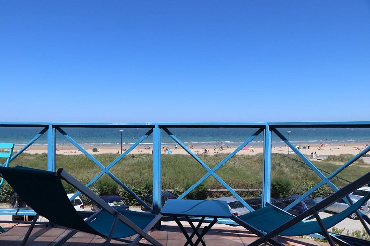 les-pieds-dans-l-eau-vue-terrasse-1
