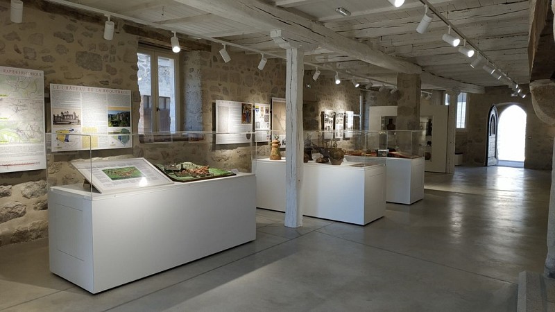 Exhibition at the old hospice of Laroquebrou