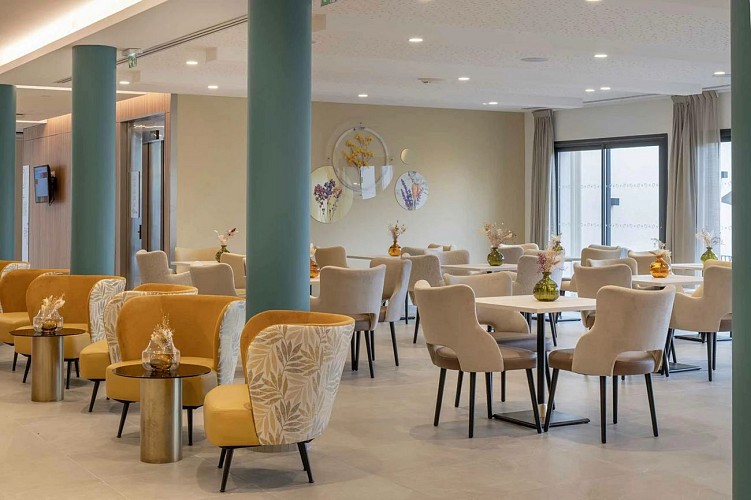 Résidence-DOMITYS-Brive-restaurant