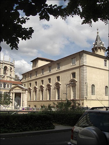 Le Palais Saint Jean