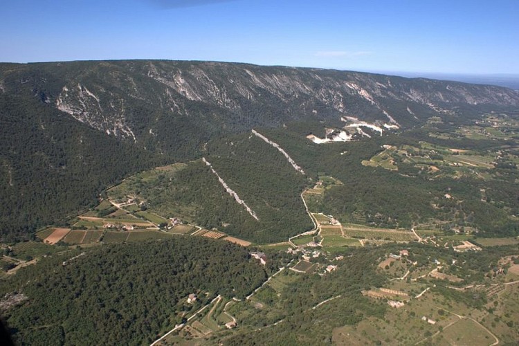 Carrières d'Oppède et Petit Luberon