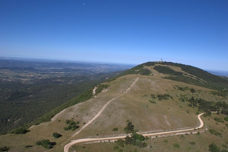 Mourre Nègre sommet du Grand Luberon
