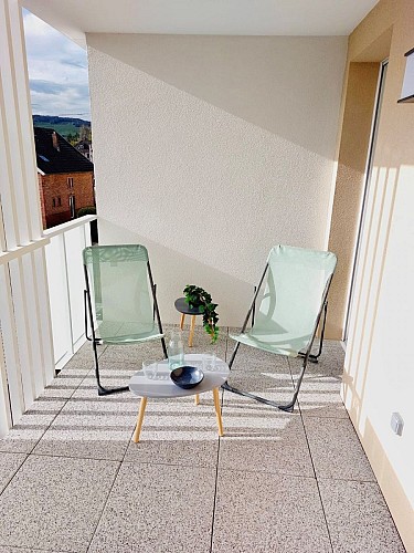 Espace détente avec transat meublé - Rochel Céline