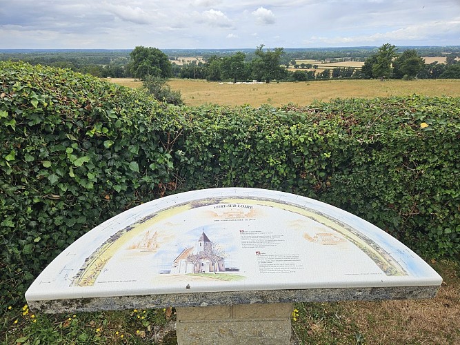 Vue avec table d'orientation