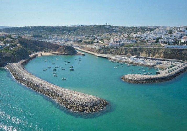Parasailing in the Bay of Albufeira