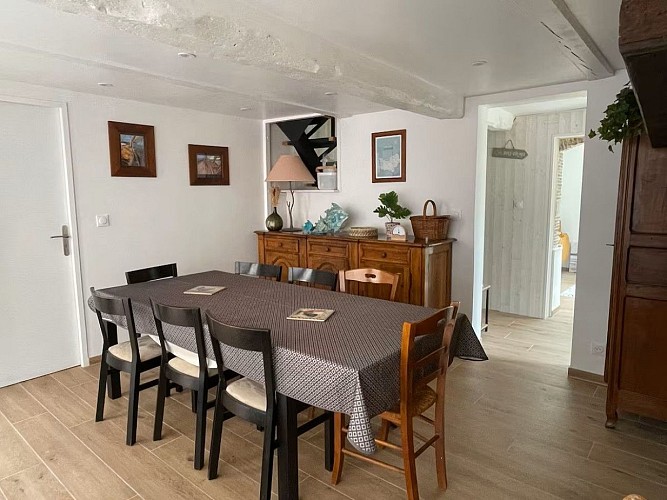 La salle à manger - Maison la Cour des Hortensias - Dives-sur-mer