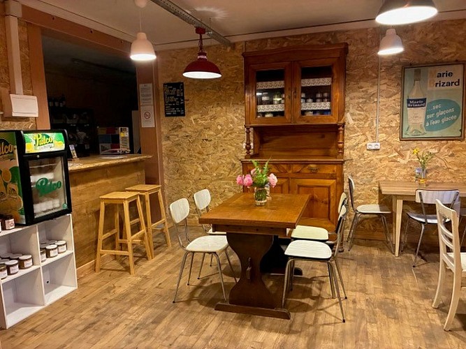 La Fabbrica, café-boutique et tiers-lieu
