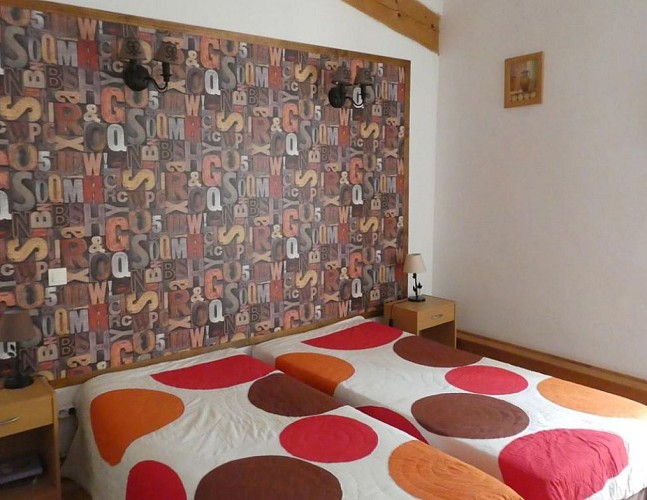 Eloi-Merle--Chambre-Twin