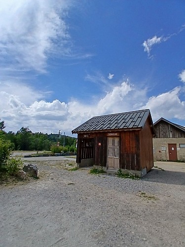 Public toilets - La Morte - Campsite area