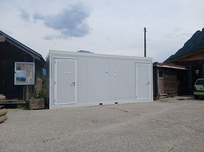 Toilettes publiques  - La Morte - Télésiège