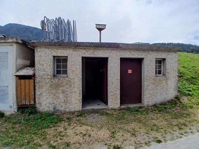 Public toilets – La Morte – La Blache car park