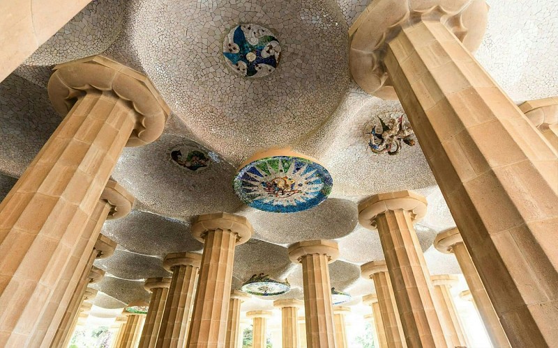 Park Güell Small-Group Guided Tour