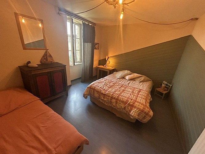 moncoutant-sur-sevre-chambres-d-hotes-les-ceramiques-de-puy-jean-chambre-clairiere
