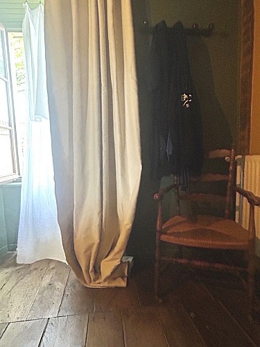 moncoutant-sur-sevre-chambres-d-hotes-les-ceramiques-de-puy-jean-chambre-fougere