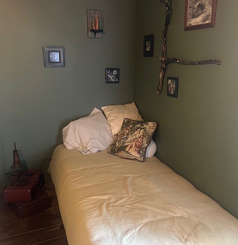 moncoutant-sur-sevre-chambres-d-hotes-les-ceramiques-de-puy-jean-chambre-fougere