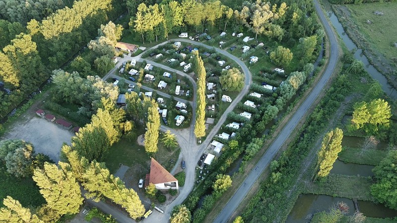 Emplacement camping-car - Camping Le Marais Sauvage
