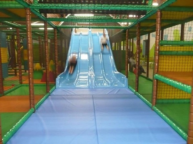 Aire de jeux La récrée des loulous