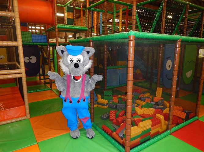 Aire de jeux La récrée des loulous