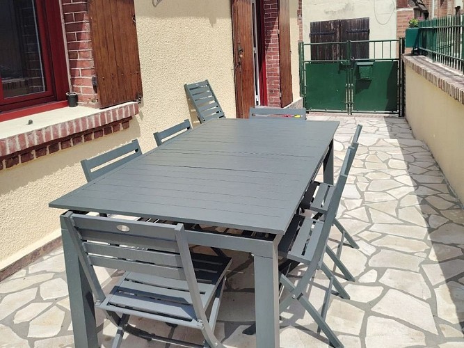 La terrasse - La maison des Halles - Dives-sur-mer