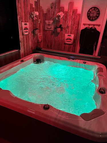 Jacuzzi