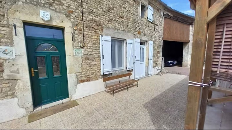 Meuble touristique hebergement studio DELVENNE Bouille St Varent Thouarsais