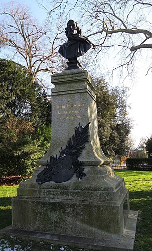 Le square du Val d'Osne