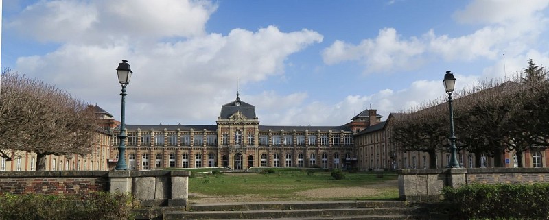 L'hôpital National