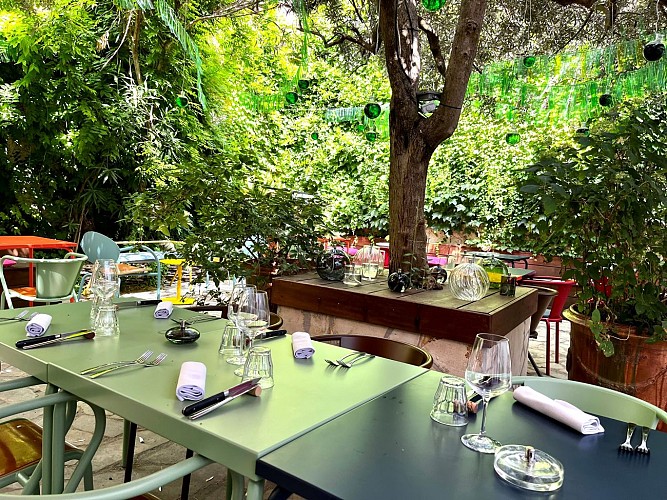 Restaurant - Le Petit Louis