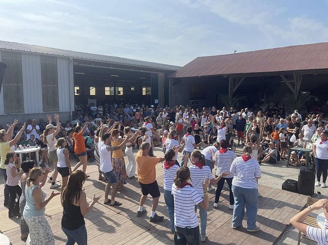 L'Autruche en Fête