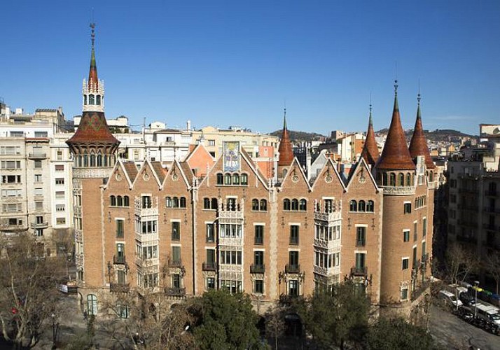 Ticket to Casa de les Punxes – Casa terrades – with audio guide – Barcelona