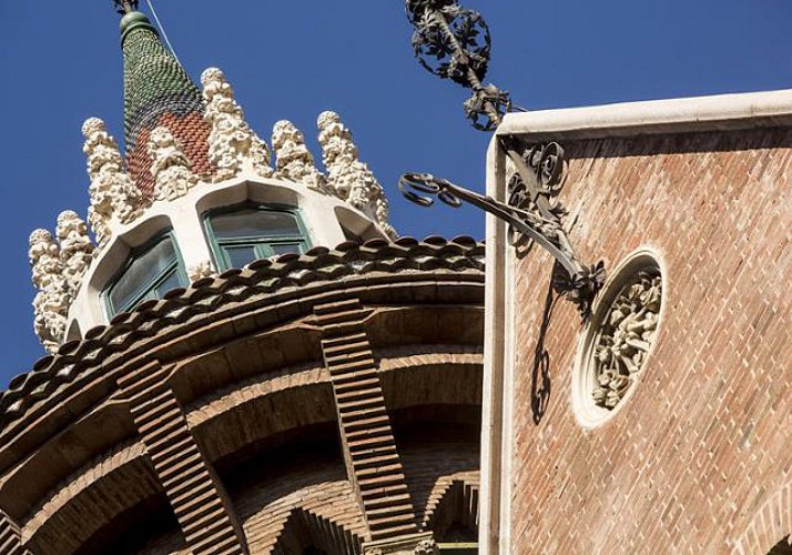 Ticket to Casa de les Punxes – Casa terrades – with audio guide – Barcelona
