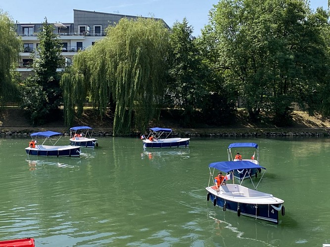 Location de Bateaux Électriques sur la Marne