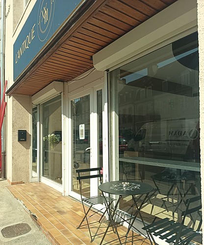 L'Antique XXIII café