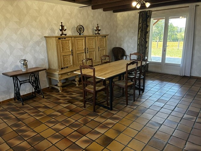 giteduglevert-salle à manger2