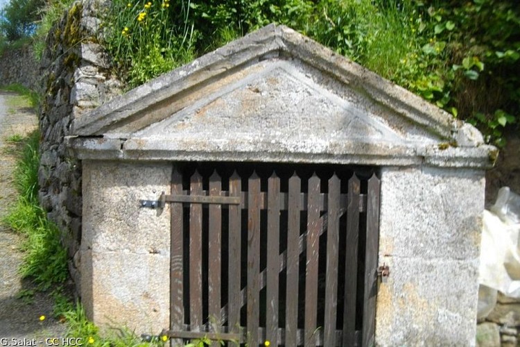 Fontaine Saint-Hélène