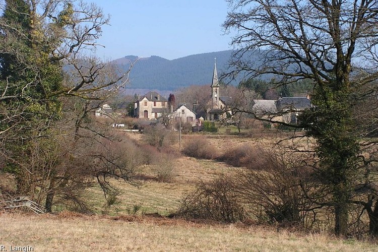 Vue sur le Temple de Madranges