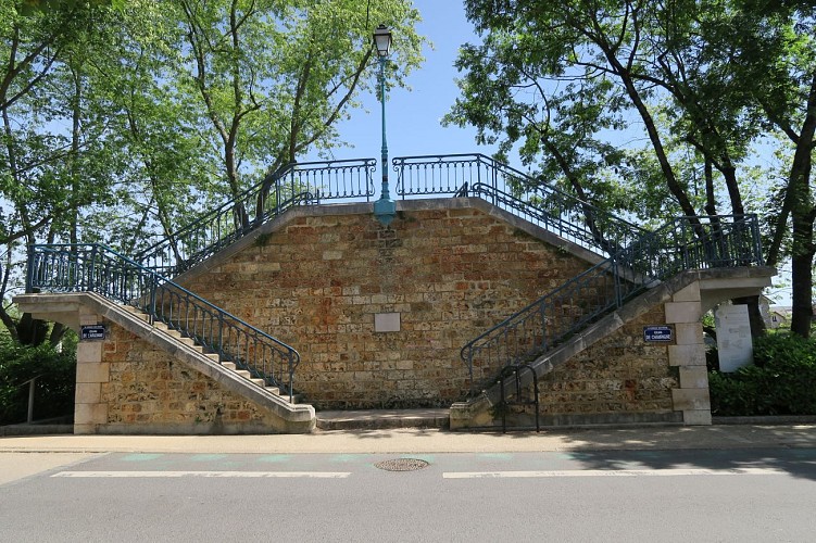 La Passerelle de Bry