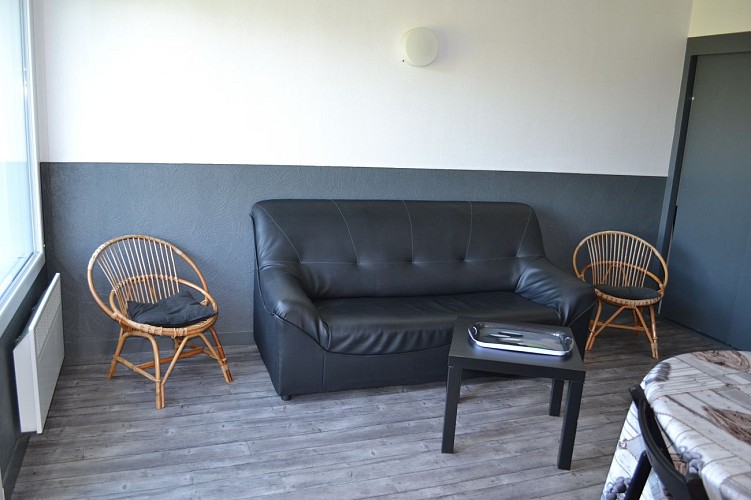 Coin Salon