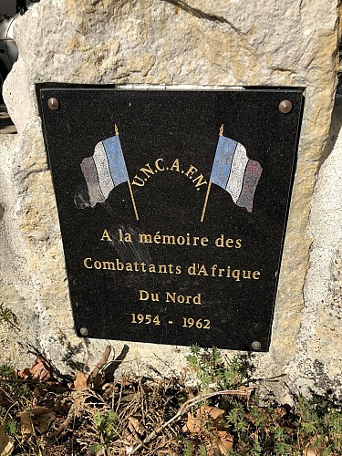 Stèle commémorative