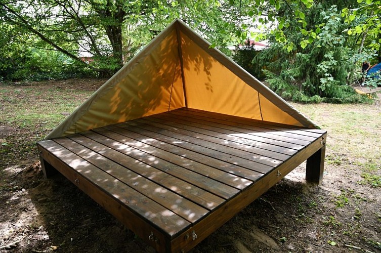 Aire de bivouac - centre Théodore Monod à Erckartswiller
