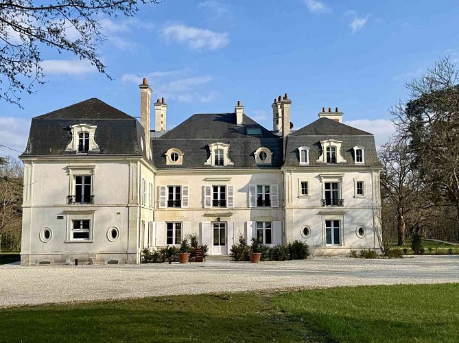 facade chateau