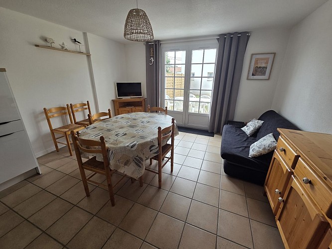 Maisonnette 6 couchages à 2 pas du Super U de la Tranche sur Mer !