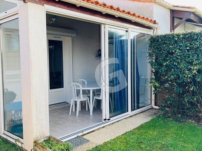 Maisonnette de vacances dans une résidence pour 4 personnes à 500m de la plage à La Tranche sur Mer
