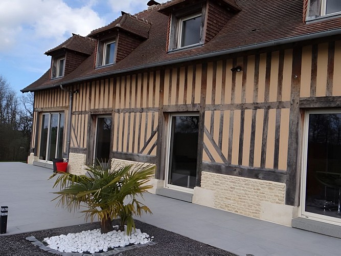 Domaine des Monts Flambards Chez Patricia Roselier Gite à Saint-Martin-de-la-Lieue Terrasse