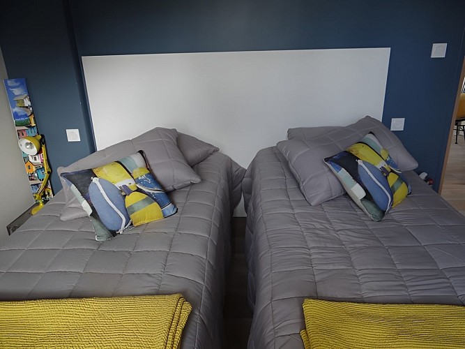 Domaine des Monts Flambards Chez Patricia Roselier Gite à Saint-Martin-de-la-Lieue 2 lits simples